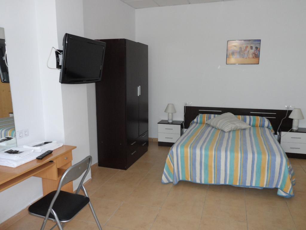 Hostal Via Del Caminante Мадригалехо Экстерьер фото