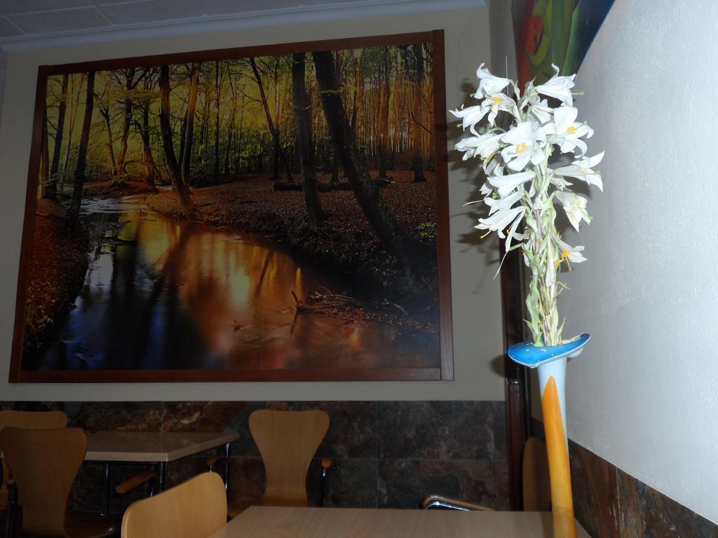 Hostal Via Del Caminante Мадригалехо Экстерьер фото